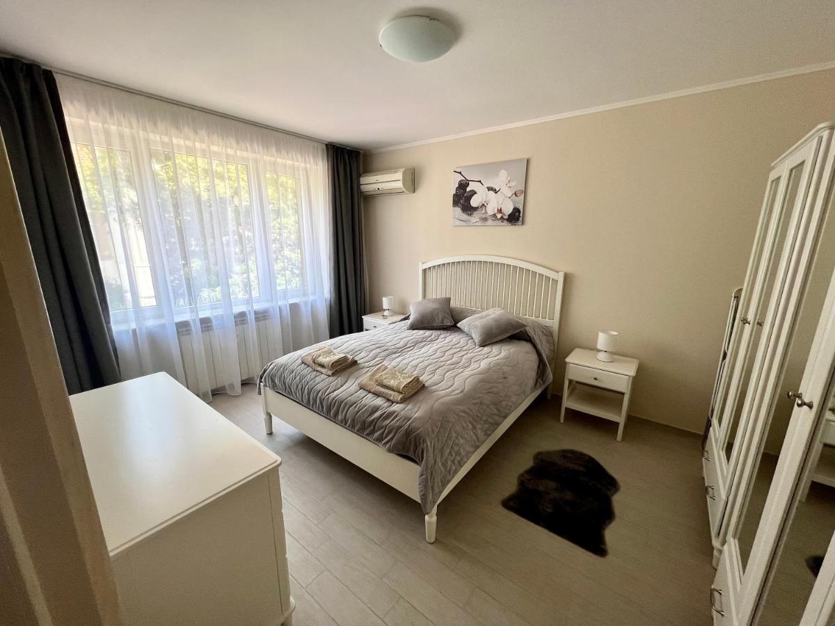 סופיה Excellent Location ! General Gurko Apartment מראה חיצוני תמונה