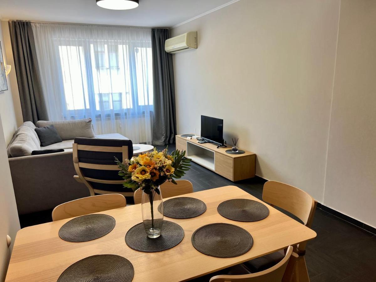 סופיה Excellent Location ! General Gurko Apartment מראה חיצוני תמונה